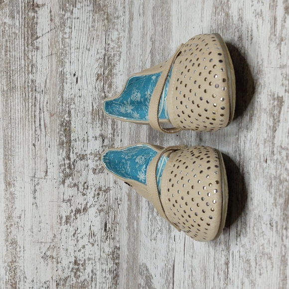 🟨NIB Roxy Metallic Studded Tan Canvas Flats - Picture 5 of 14